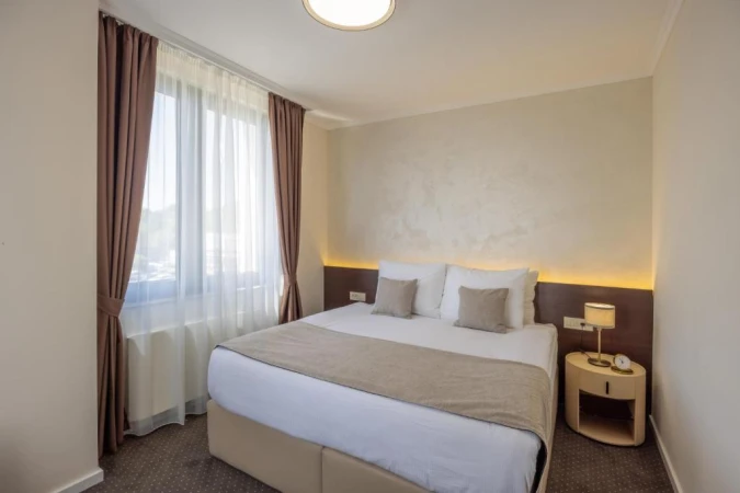 Nobel West 4* To&scaron;in bunar 168a, Belgrade 11070, Serbia