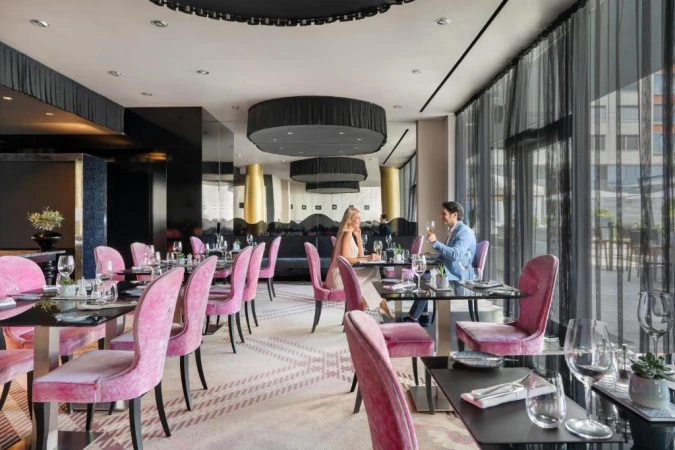 Hotel ZiJin Belgrade (formerly Falkensteiner Hotel Belgrade) (4*) Bulevar Mihajla Pupina 10k, Belgrade, Serbia