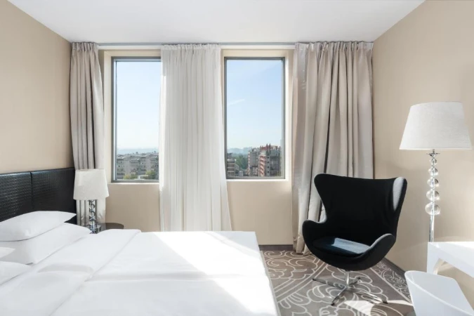 Hotel ZiJin Belgrade (formerly Falkensteiner Hotel Belgrade) (4*) Bulevar Mihajla Pupina 10k, Belgrade, Serbia